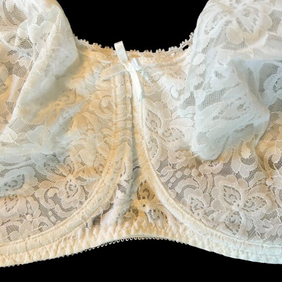 Vintage Bali Romantic Delicate White Floral Lace Underwire Bra 40D - Picture 4 of 7
